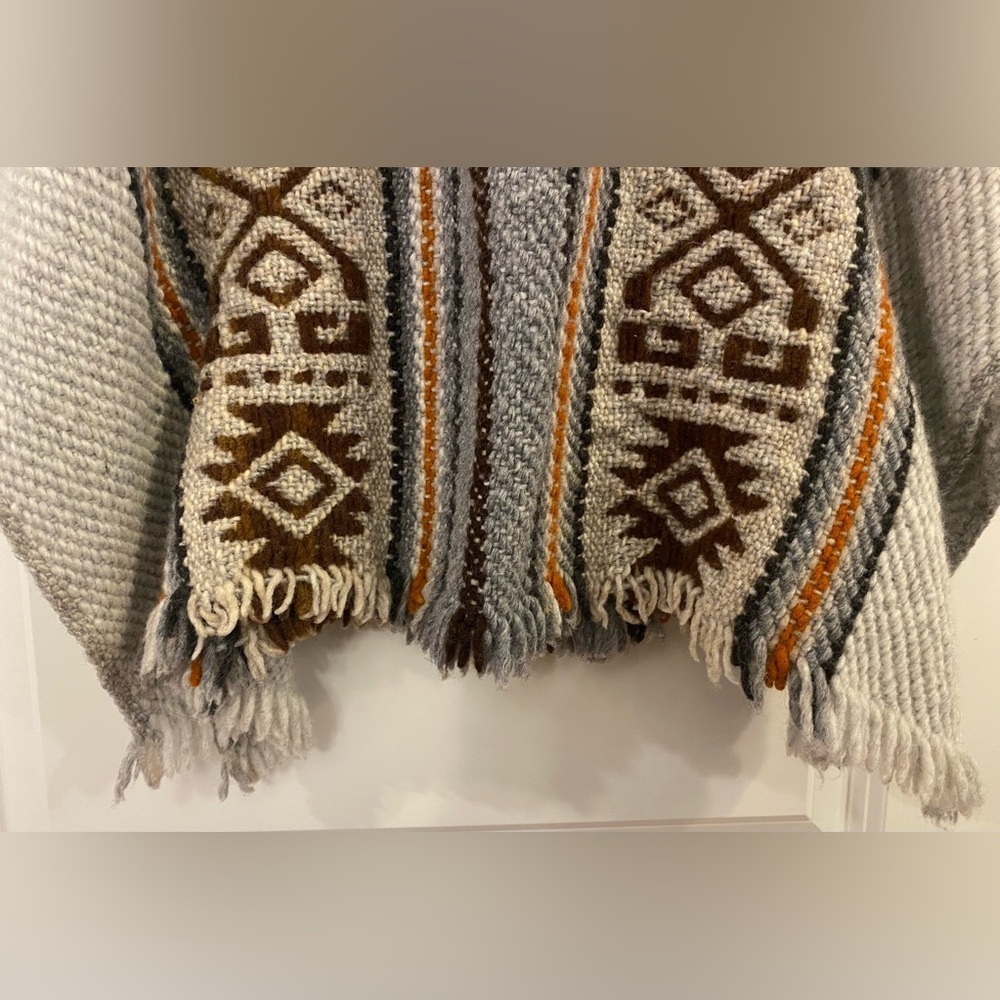 Poncho Hoodie No Size Grey w/Aztec Designs Handcrafted Button V-neck Closure - Picture 4 of 5